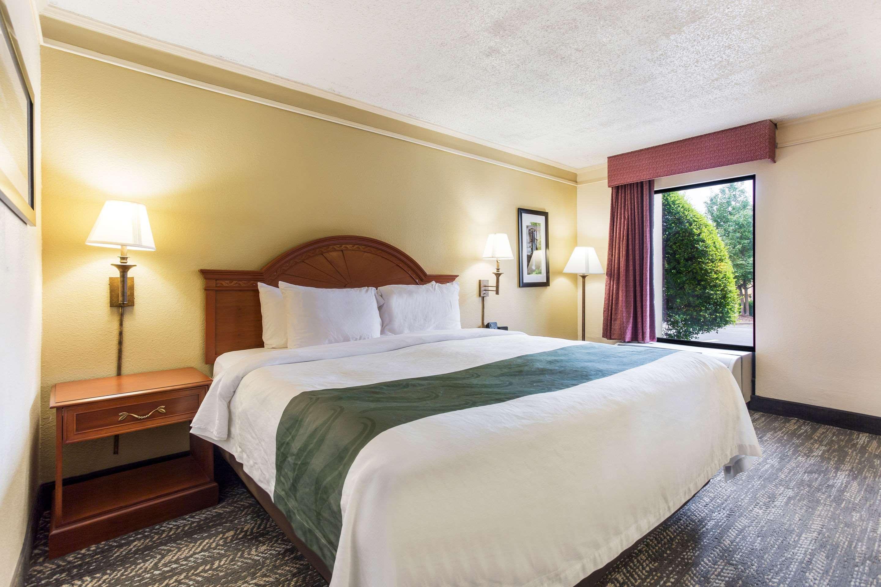 Quality Inn - Hamilton Place Chattanooga Exterior photo