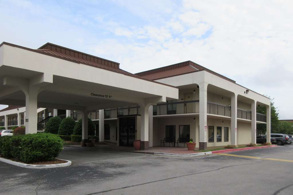 Quality Inn - Hamilton Place Chattanooga Exterior photo